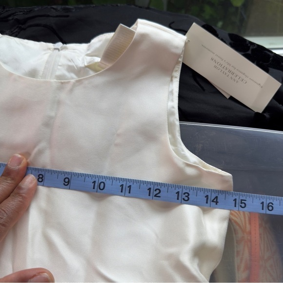 Ann Taylor celebrations cream dress sleeveless size 8 event wedding flower girl - Picture 6 of 12